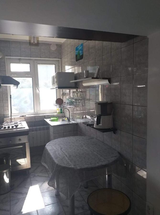 Apartament Cu Regim Hotelier In Dr.Tr. Severin Дробета-Турну-Северин Экстерьер фото