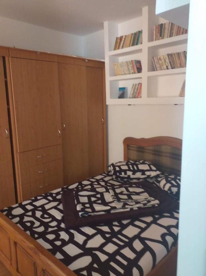 Apartament Cu Regim Hotelier In Dr.Tr. Severin Дробета-Турну-Северин Экстерьер фото